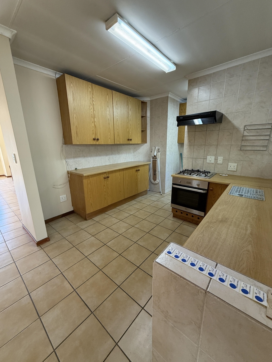 2 Bedroom Property for Sale in Garsfontein Gauteng