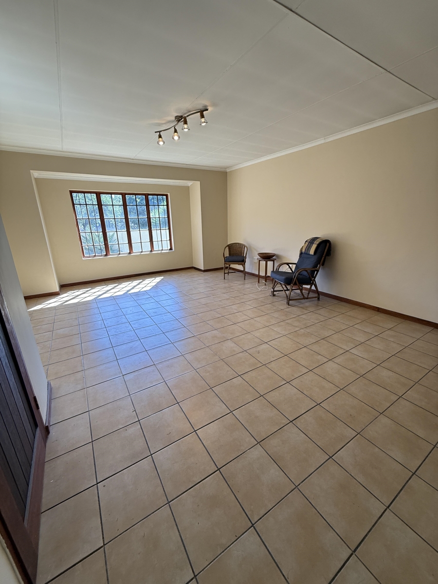 2 Bedroom Property for Sale in Garsfontein Gauteng