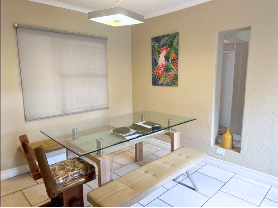 3 Bedroom Property for Sale in Die Hoewes Gauteng