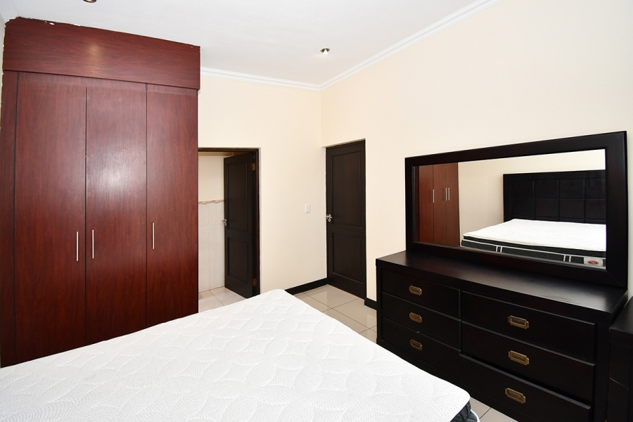 To Let 4 Bedroom Property for Rent in Craigavon Gauteng