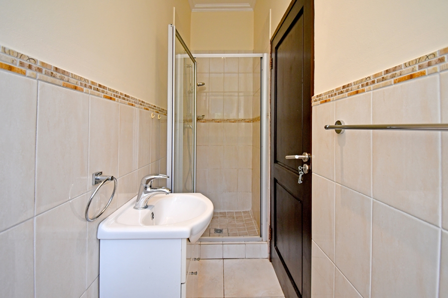 To Let 4 Bedroom Property for Rent in Craigavon Gauteng