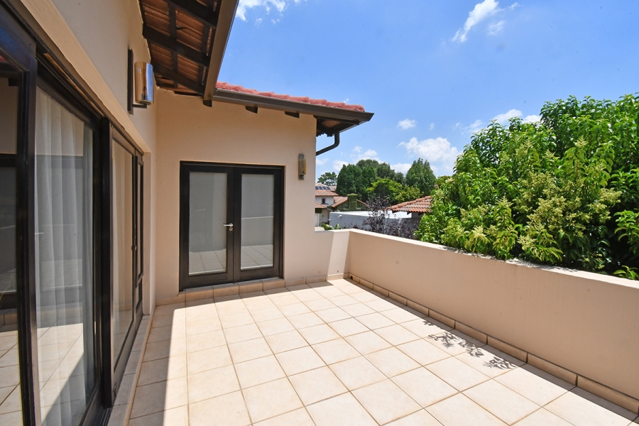 To Let 4 Bedroom Property for Rent in Craigavon Gauteng