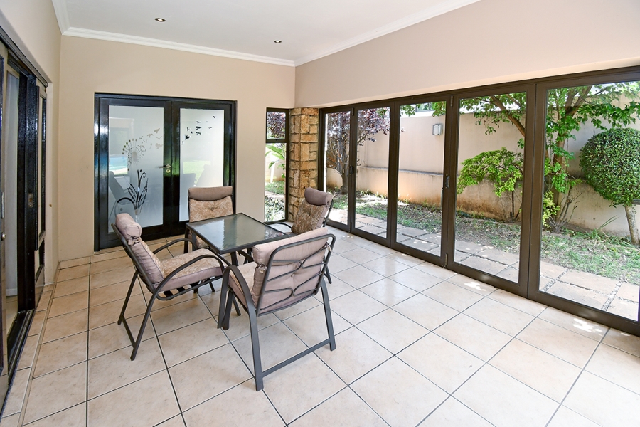 To Let 4 Bedroom Property for Rent in Craigavon Gauteng