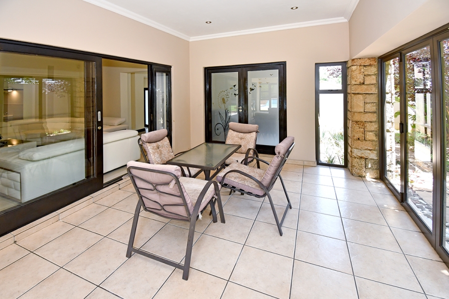 To Let 4 Bedroom Property for Rent in Craigavon Gauteng