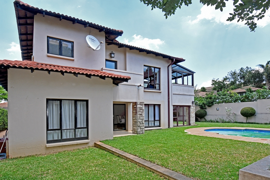 To Let 4 Bedroom Property for Rent in Craigavon Gauteng