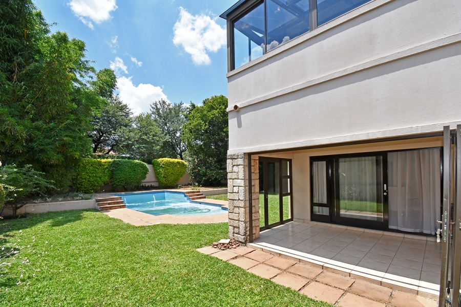 To Let 4 Bedroom Property for Rent in Craigavon Gauteng