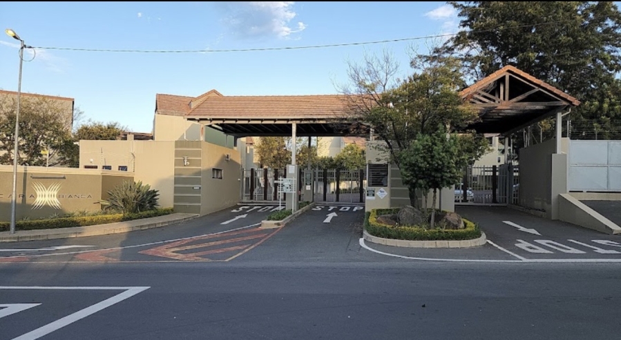 To Let 1 Bedroom Property for Rent in Broadacres Gauteng