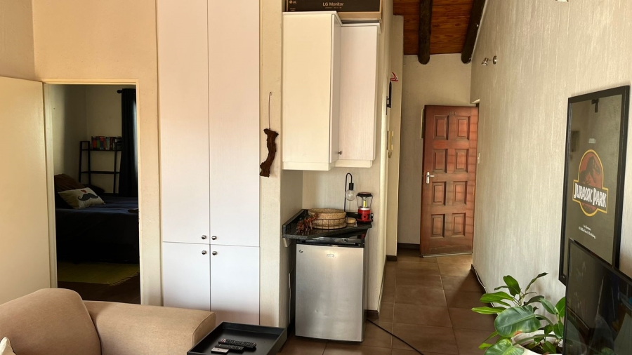1 Bedroom Property for Sale in Paulshof Gauteng