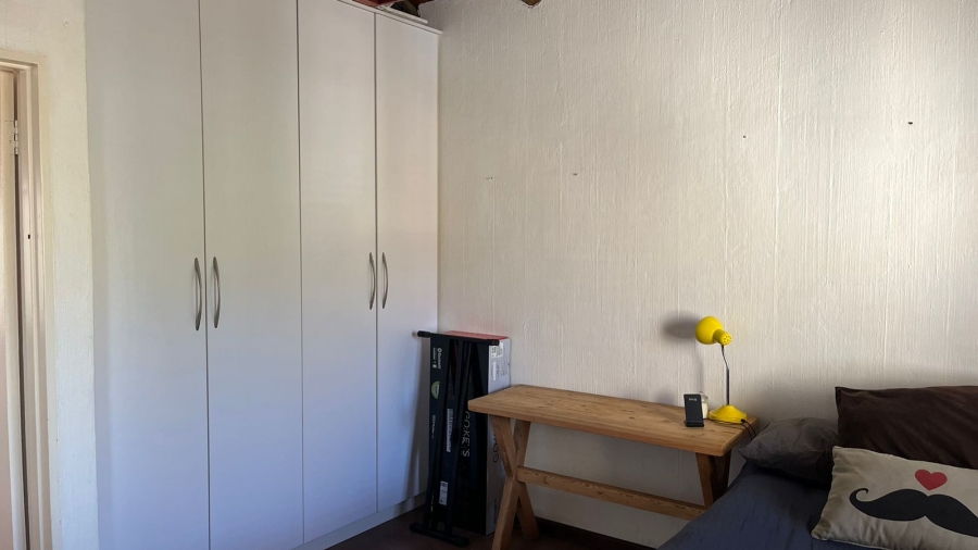 1 Bedroom Property for Sale in Paulshof Gauteng