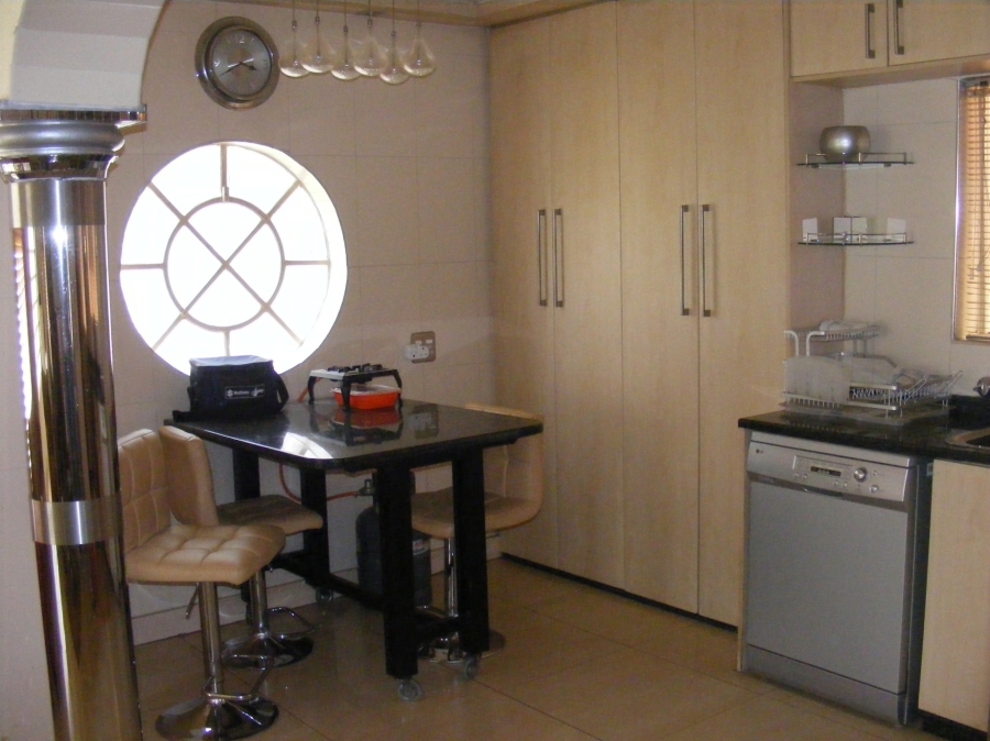 8 Bedroom Property for Sale in Lenasia South Gauteng