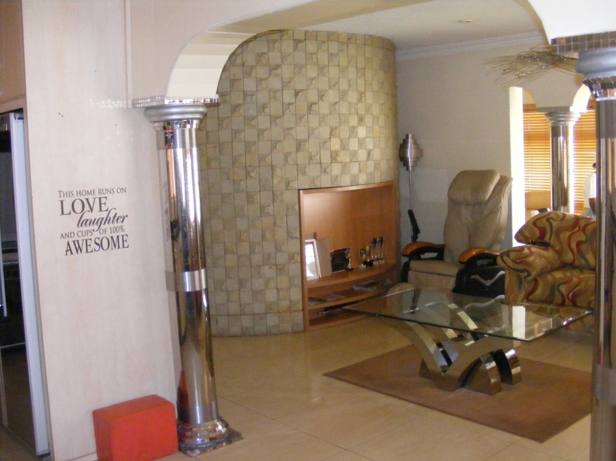 8 Bedroom Property for Sale in Lenasia South Gauteng