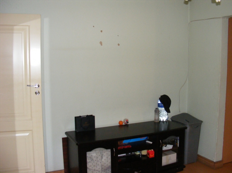 8 Bedroom Property for Sale in Lenasia South Gauteng