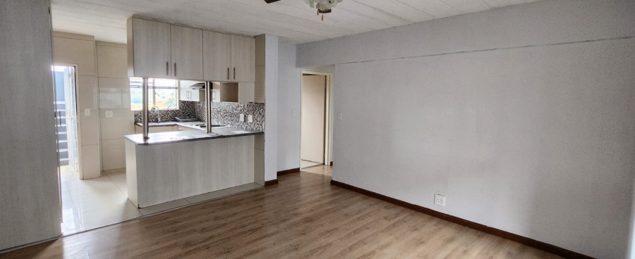 3 Bedroom Property for Sale in Linmeyer Gauteng