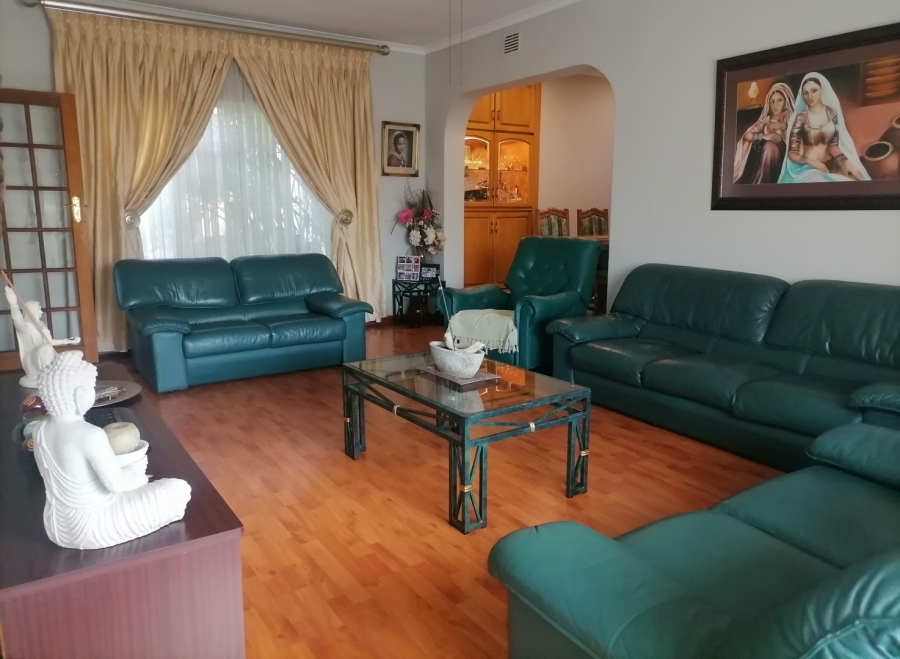 3 Bedroom Property for Sale in Mackenzie Park Gauteng