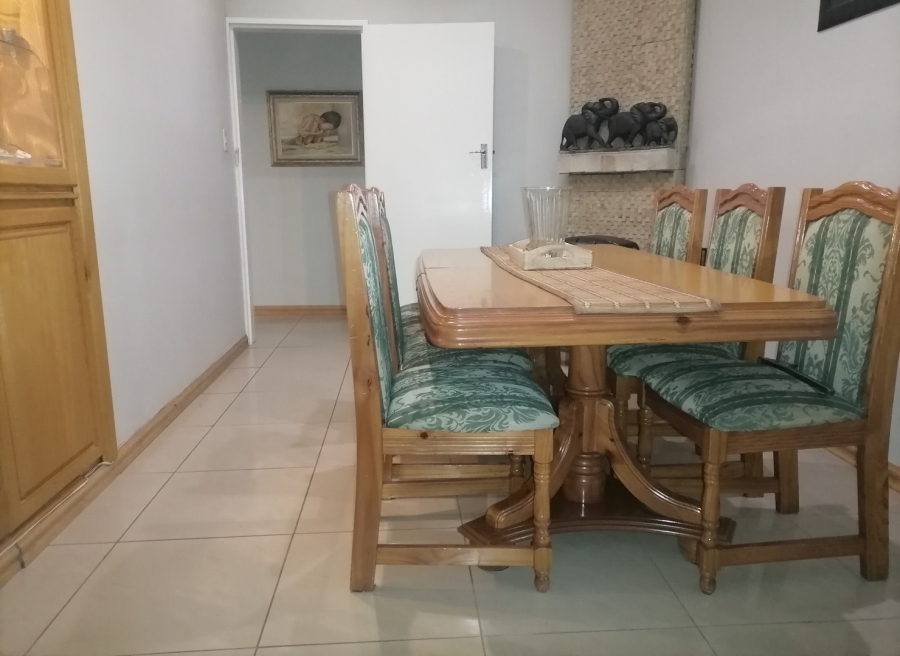 3 Bedroom Property for Sale in Mackenzie Park Gauteng