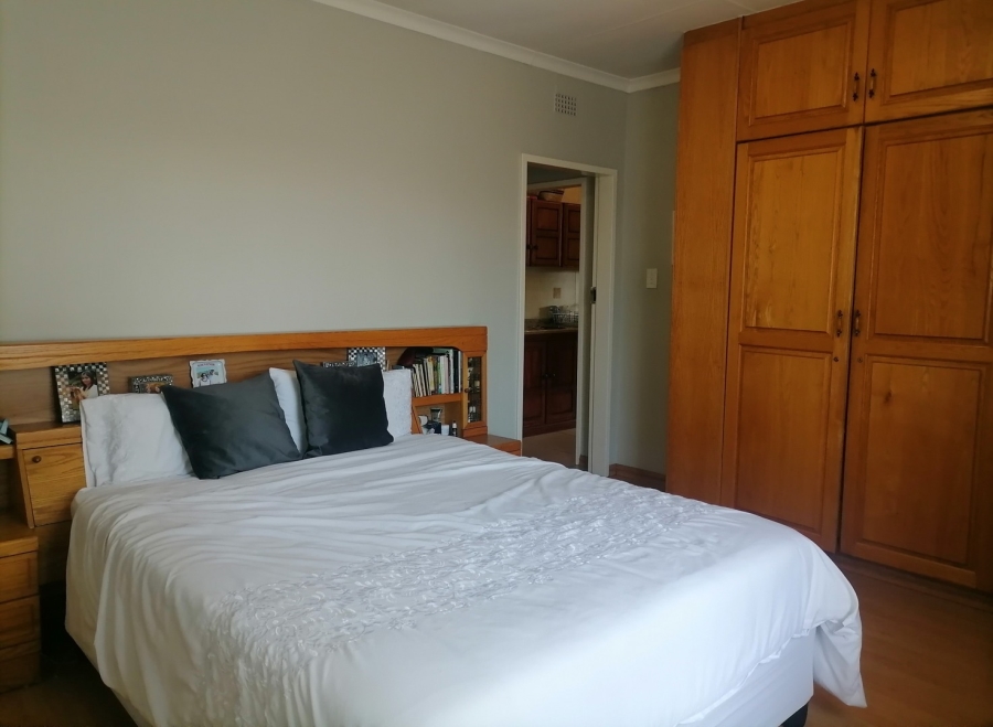 3 Bedroom Property for Sale in Mackenzie Park Gauteng