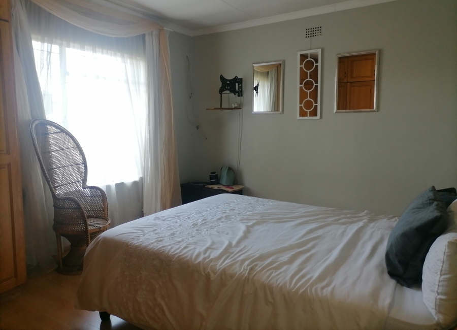 3 Bedroom Property for Sale in Mackenzie Park Gauteng