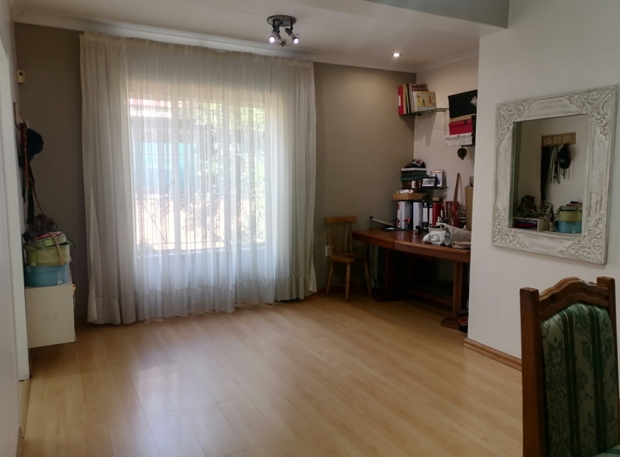 3 Bedroom Property for Sale in Mackenzie Park Gauteng