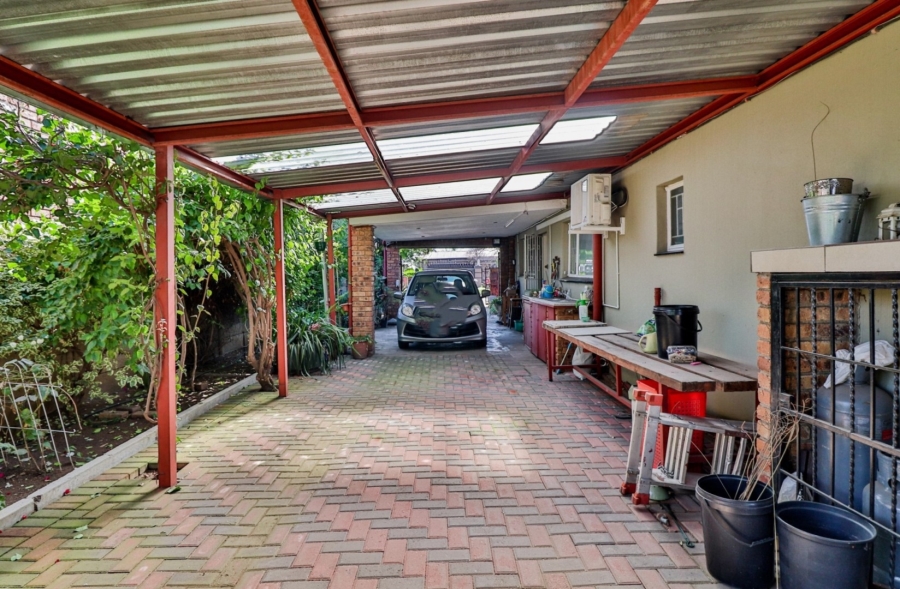 3 Bedroom Property for Sale in Mackenzie Park Gauteng