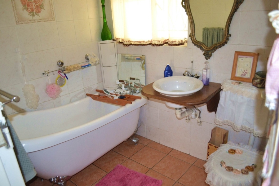 3 Bedroom Property for Sale in Van Riebeeck Park Gauteng