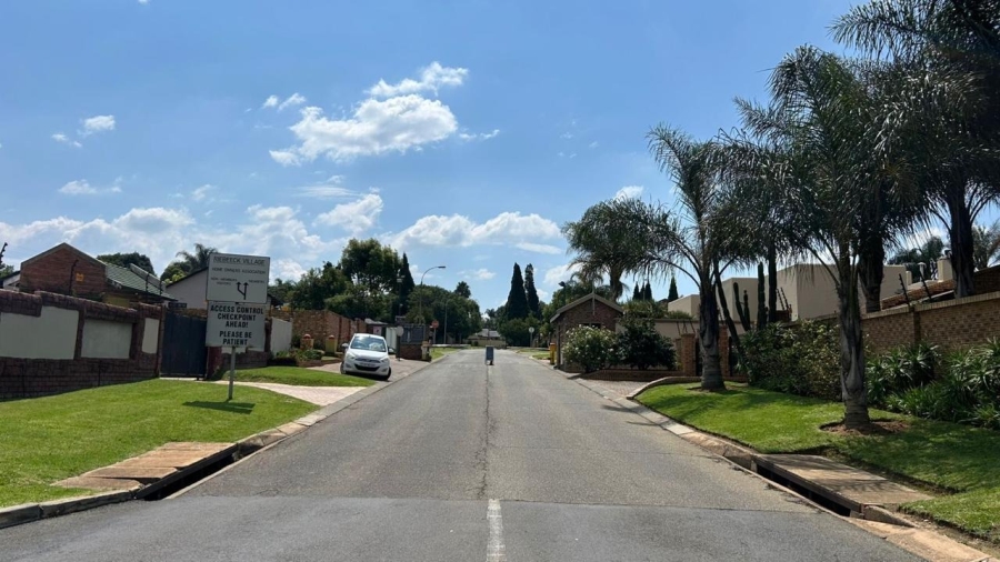 3 Bedroom Property for Sale in Van Riebeeck Park Gauteng