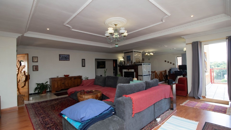 8 Bedroom Property for Sale in Observatory Gauteng