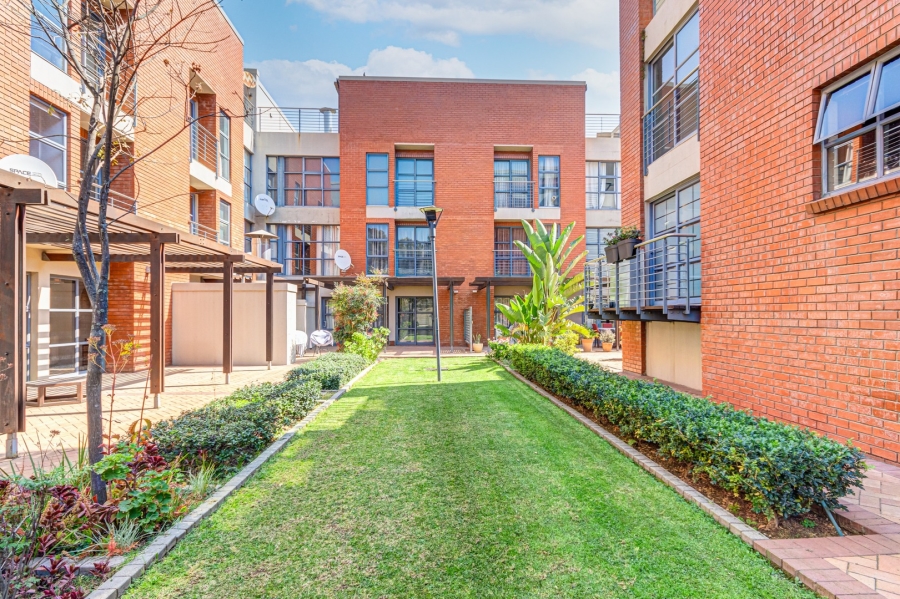 To Let 3 Bedroom Property for Rent in Hyde Park Gauteng