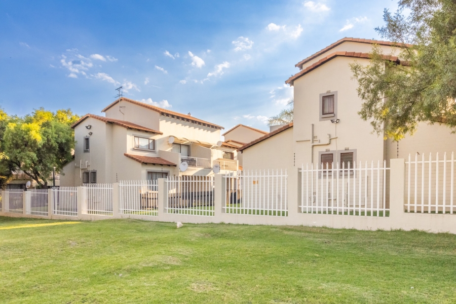 2 Bedroom Property for Sale in Northgate Gauteng