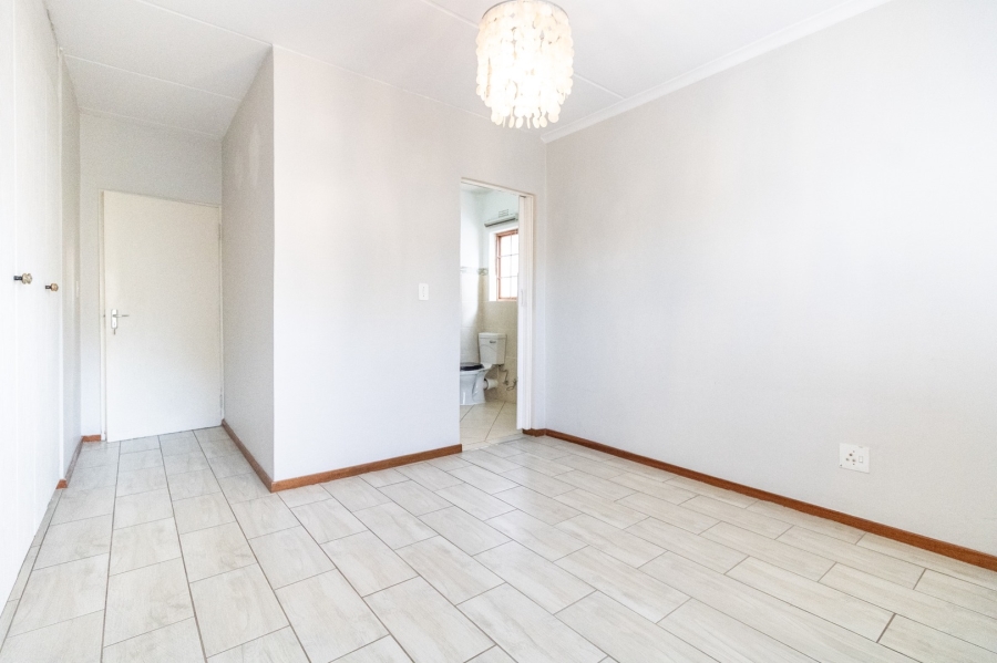 To Let 2 Bedroom Property for Rent in Northgate Gauteng