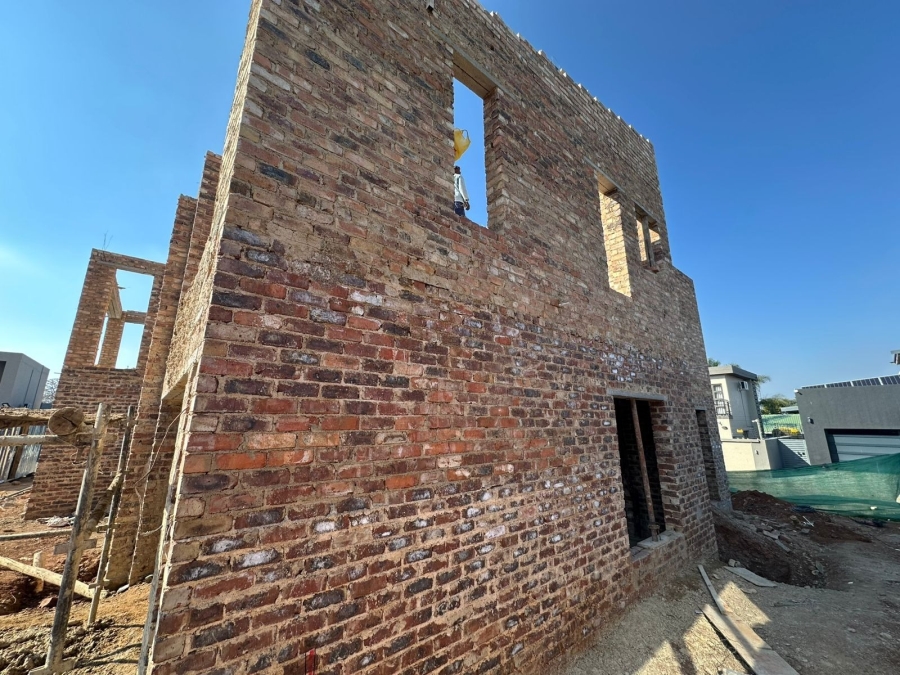 4 Bedroom Property for Sale in Beyers Park Gauteng