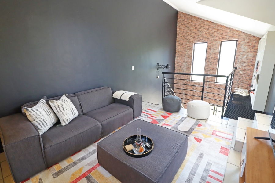 To Let 1 Bedroom Property for Rent in Bryanston Gauteng