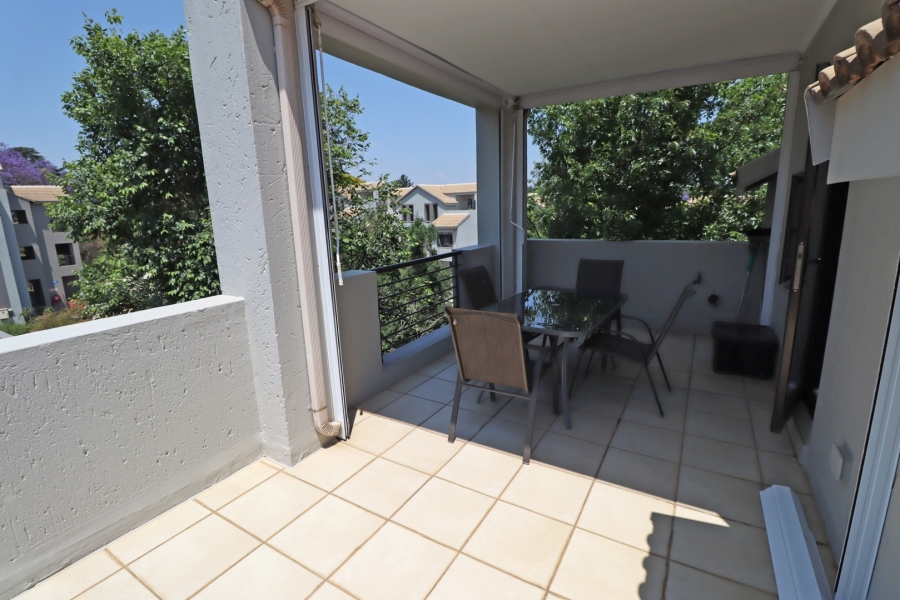 To Let 1 Bedroom Property for Rent in Bryanston Gauteng