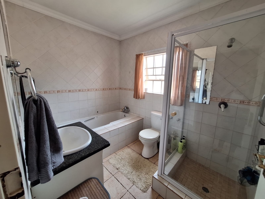 To Let 3 Bedroom Property for Rent in Montana Park Gauteng