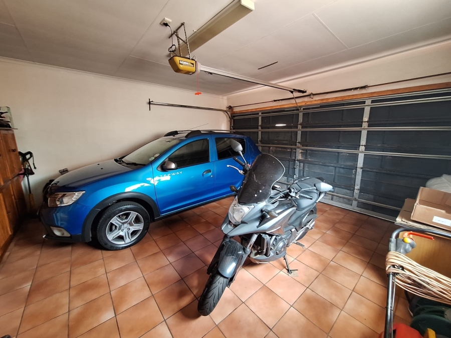 To Let 3 Bedroom Property for Rent in Montana Park Gauteng