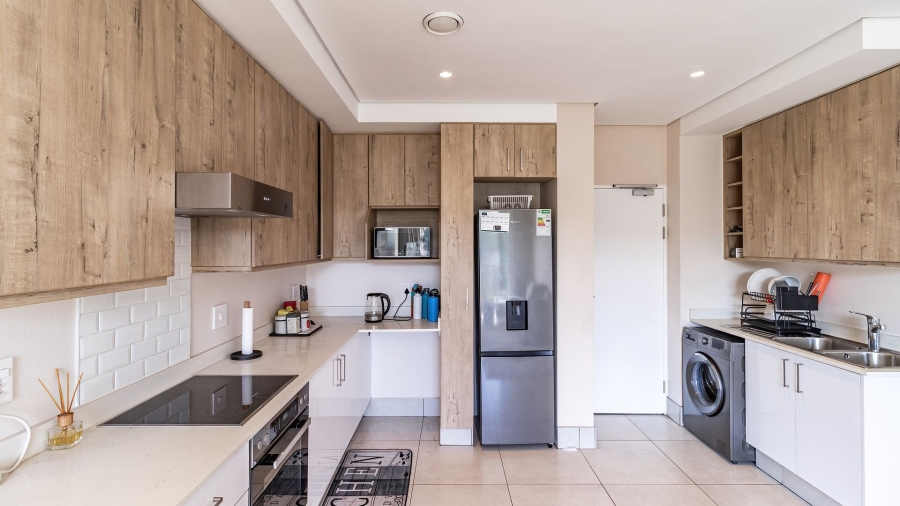 2 Bedroom Property for Sale in Parkmore Gauteng