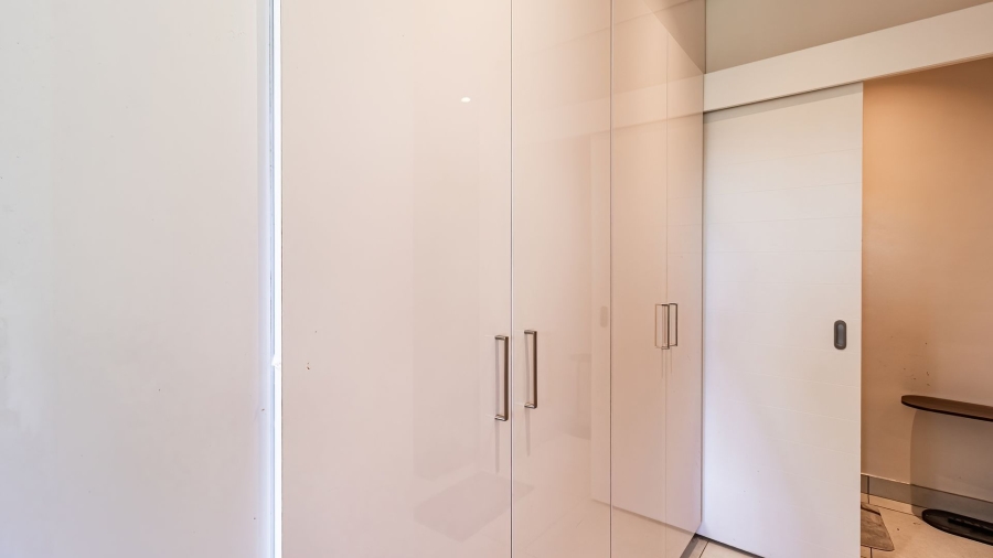 2 Bedroom Property for Sale in Parkmore Gauteng