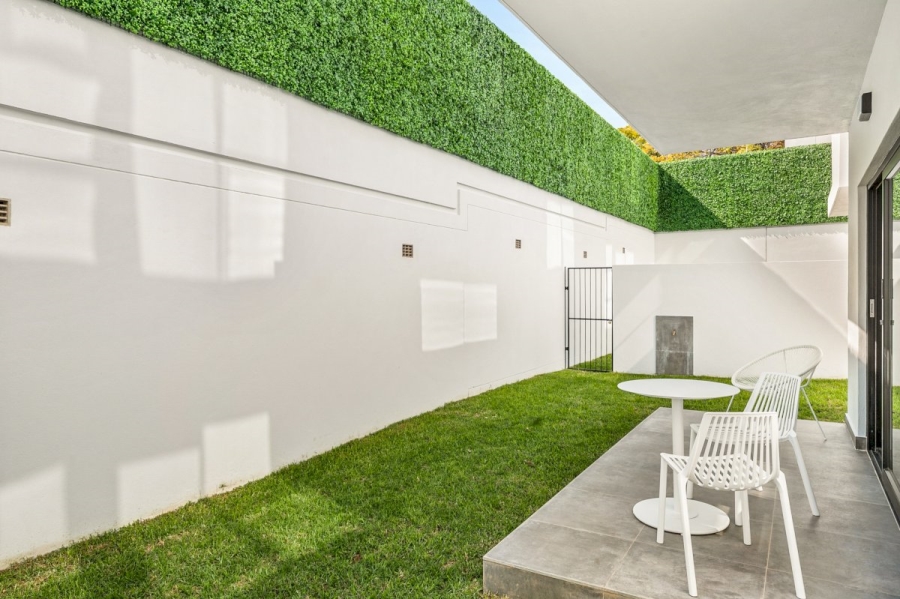 To Let 2 Bedroom Property for Rent in Rosebank Gauteng