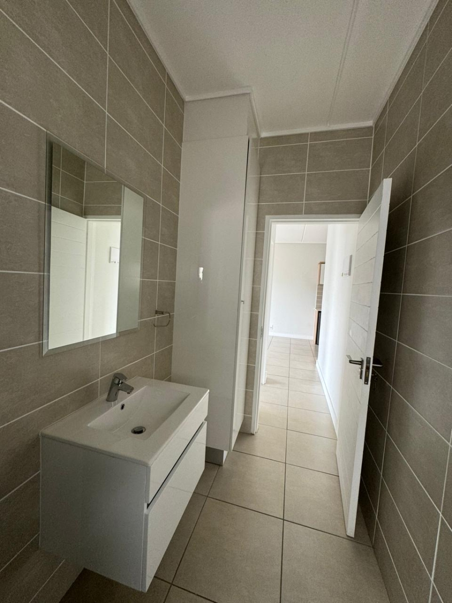 To Let 1 Bedroom Property for Rent in Linbro Park Gauteng
