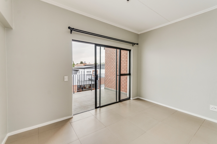 To Let 2 Bedroom Property for Rent in Bryanston Gauteng