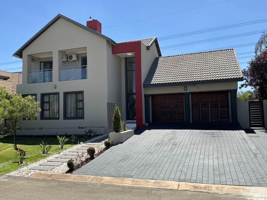 5 Bedroom Property for Sale in Brooklands Lifestyle Estate Gauteng