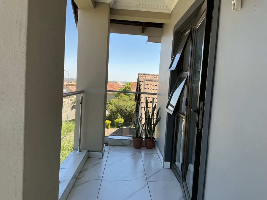 5 Bedroom Property for Sale in Brooklands Lifestyle Estate Gauteng