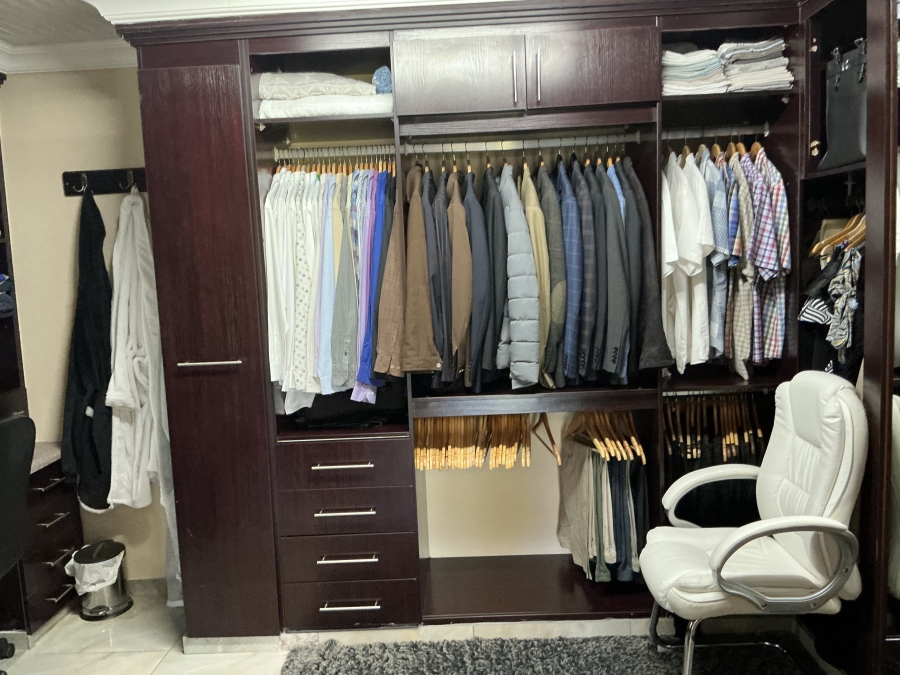 5 Bedroom Property for Sale in Brooklands Lifestyle Estate Gauteng