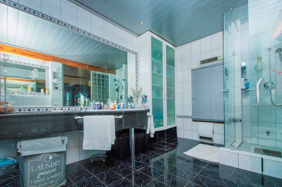 4 Bedroom Property for Sale in Horison Park Gauteng