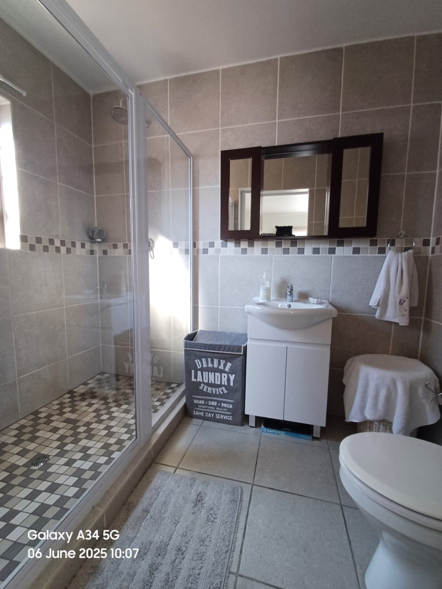 2 Bedroom Property for Sale in Honeydew Gauteng