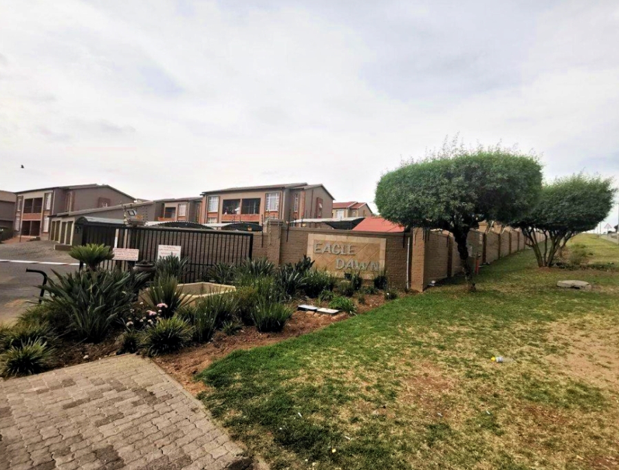 2 Bedroom Property for Sale in Kimbult A H Gauteng