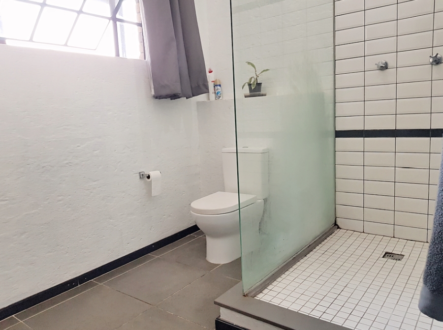 1 Bedroom Property for Sale in Braamfontein Werf Gauteng