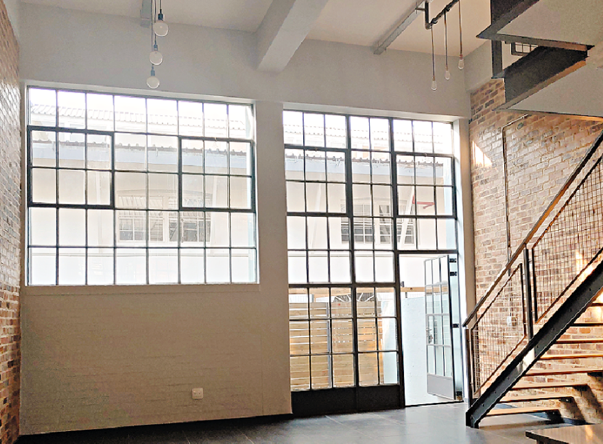 1 Bedroom Property for Sale in Braamfontein Werf Gauteng