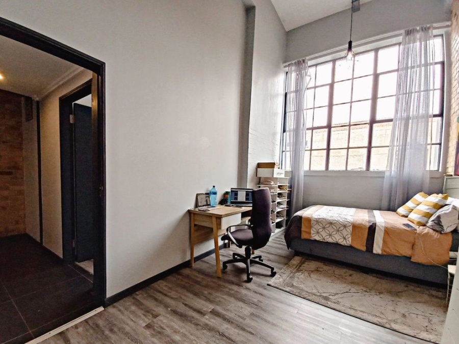 2 Bedroom Property for Sale in Braamfontein Werf Gauteng