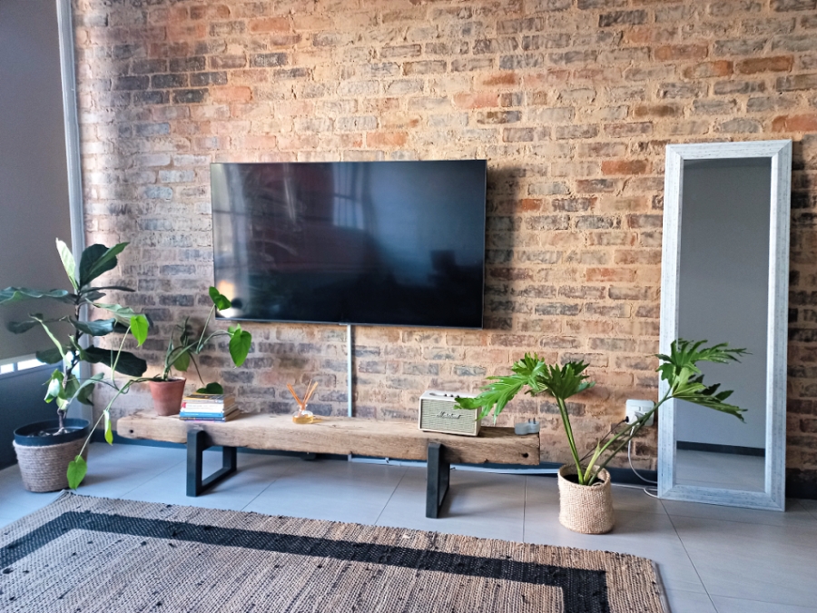 1 Bedroom Property for Sale in Braamfontein Werf Gauteng