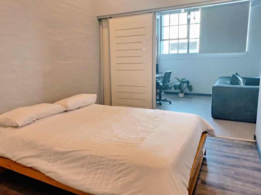 1 Bedroom Property for Sale in Braamfontein Werf Gauteng